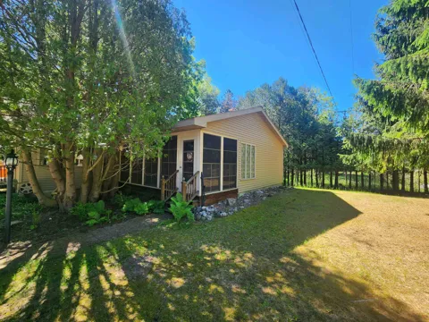 18219 Northwood Highway