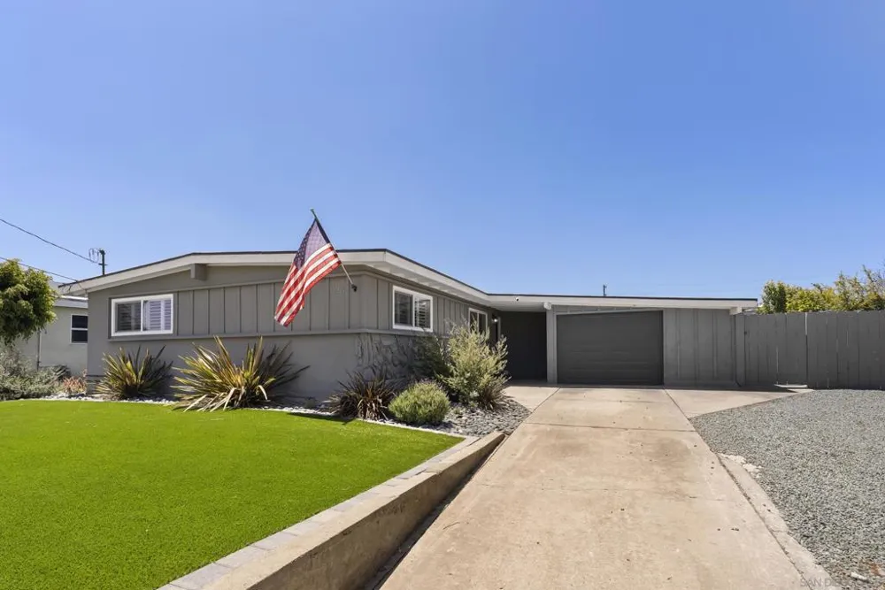 825 Hickory Ct Imperial Beach, CA 91932