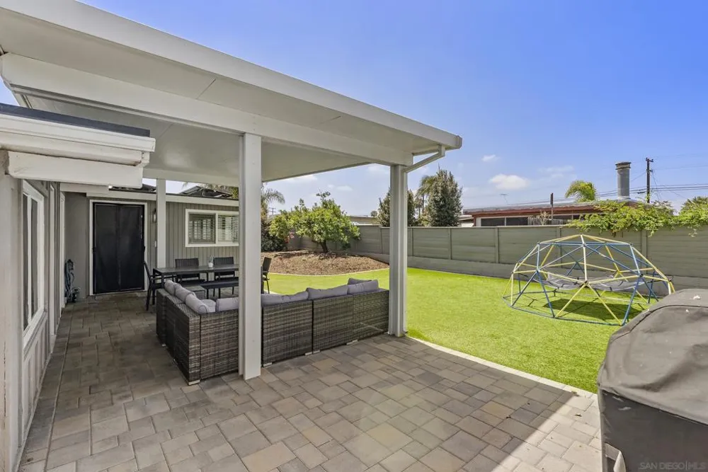 825 Hickory Ct Imperial Beach, CA 91932