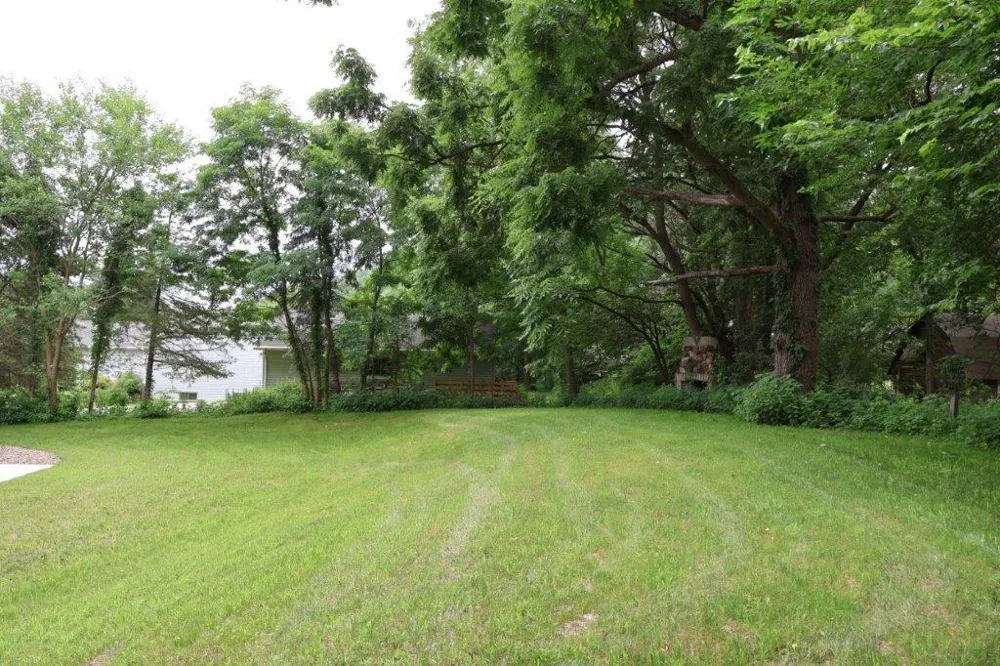 11893 Pine Street Trempealeau, WI 54661