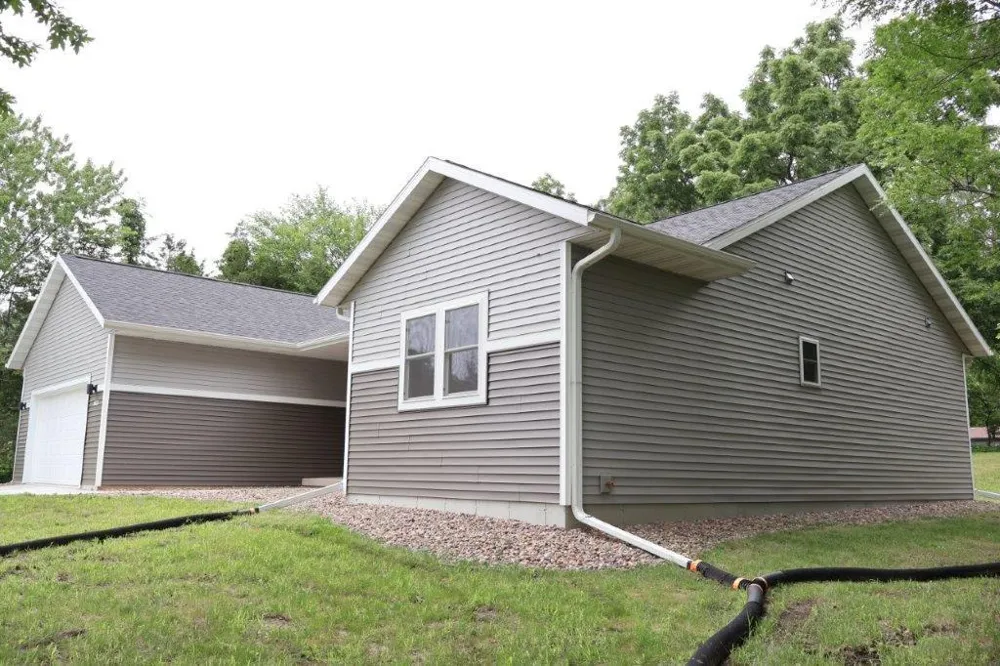 11893 Pine Street Trempealeau, WI 54661