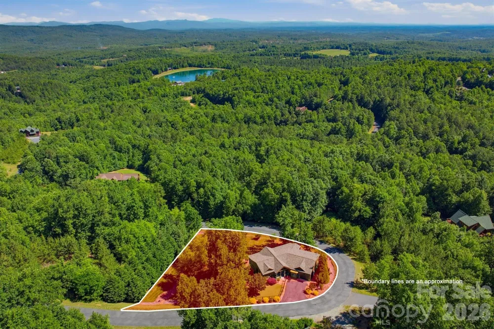 315 Lakeview Trail Nebo, NC 28761