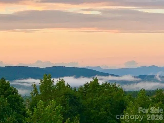 315 Lakeview Trail Nebo, NC 28761