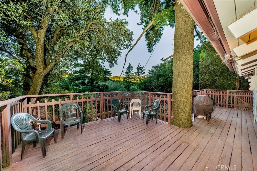 25123 Valle Drive Crestline, CA 92325