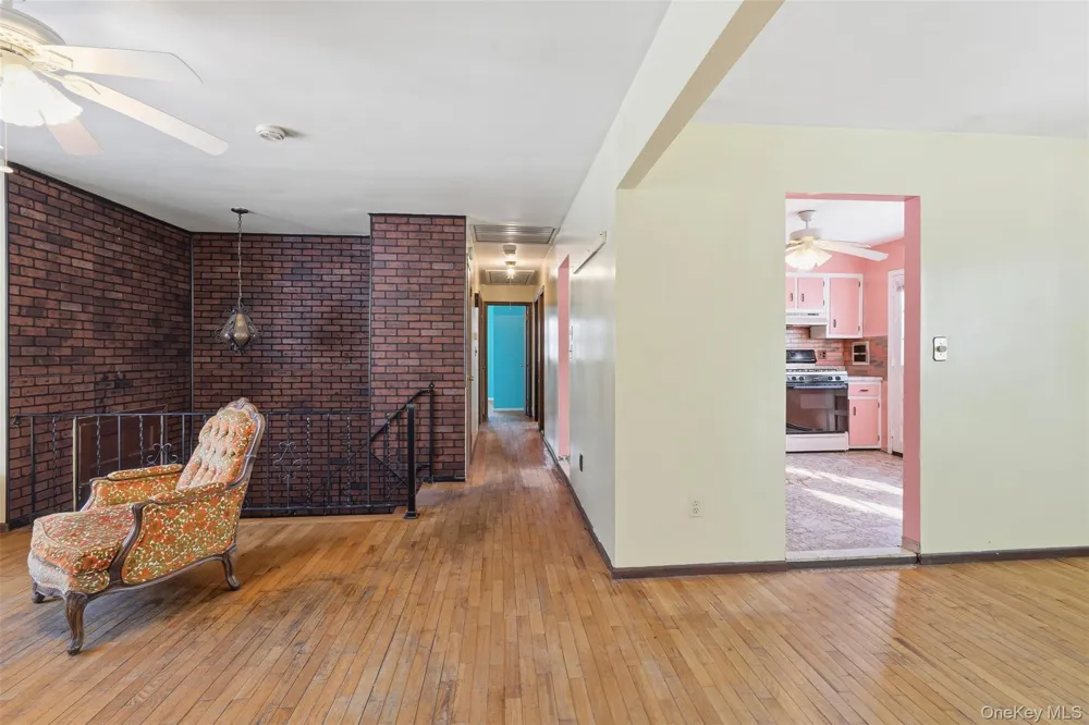 563 Union Road Spring Valley, NY 10977