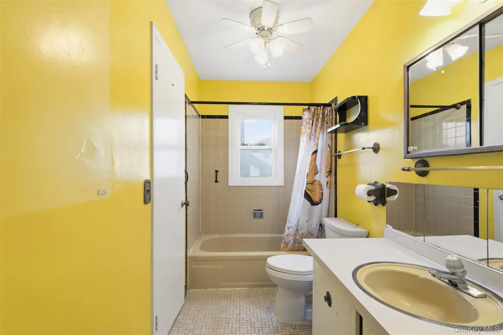 563 Union Road Spring Valley, NY 10977