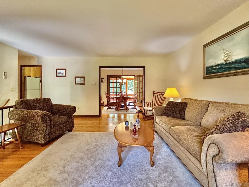 6 Kipsbergen Drive Rhinebeck, NY 12572