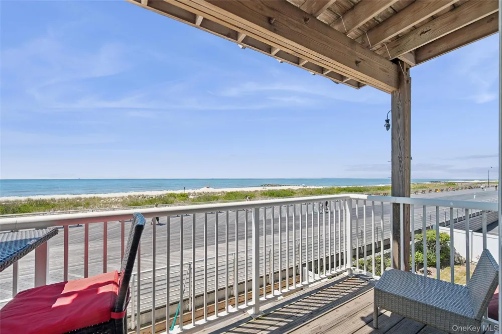 452 Oceanfront #102 Long Beach, NY 11561