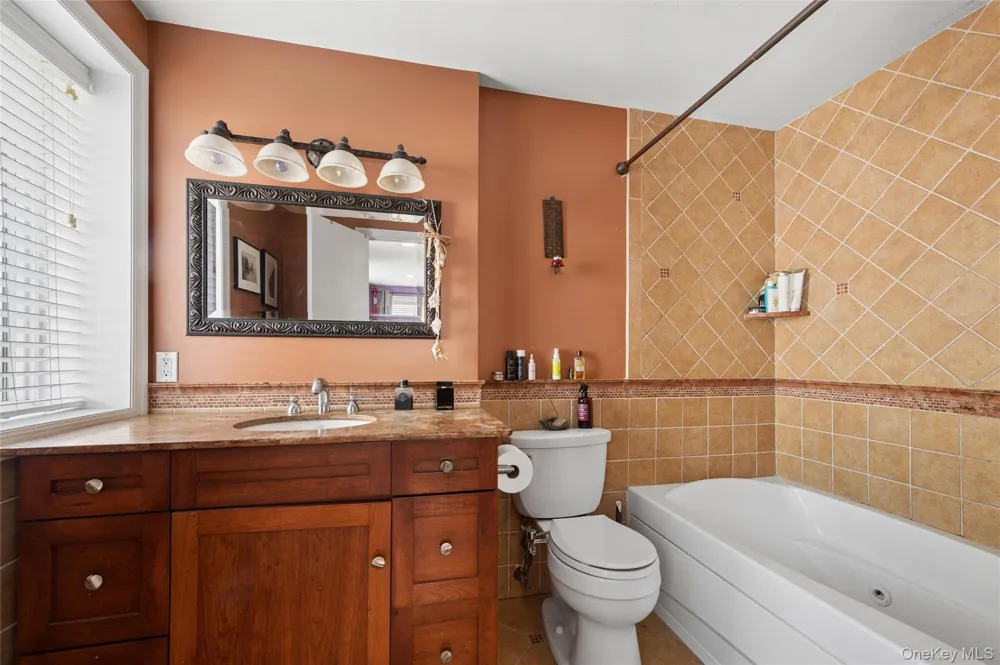 452 Oceanfront #102 Long Beach, NY 11561