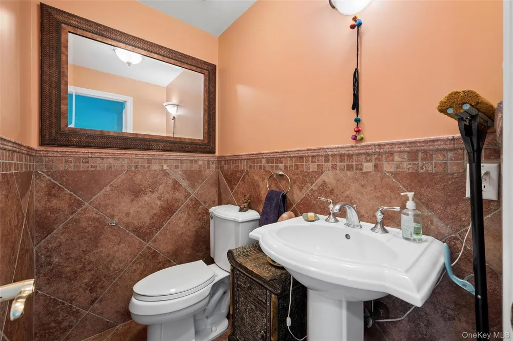 452 Oceanfront #102 Long Beach, NY 11561