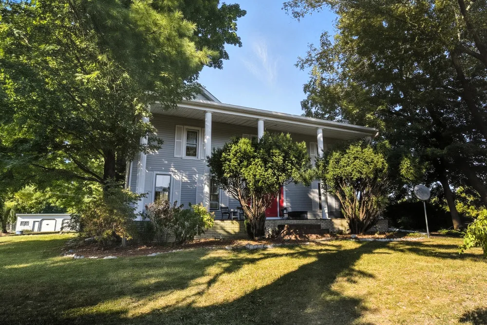 3223 Dunning Street Cassopolis, MI 49031