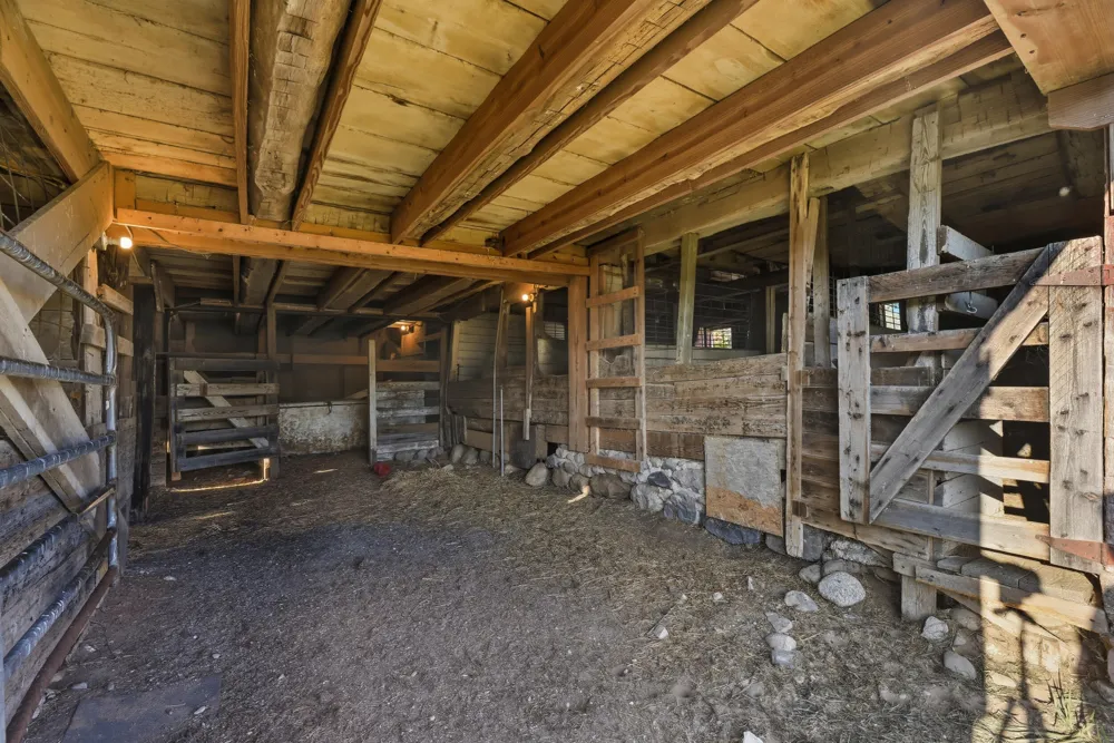 3223 Dunning Street Cassopolis, MI 49031