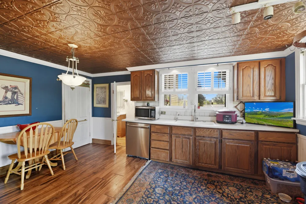 3223 Dunning Street Cassopolis, MI 49031