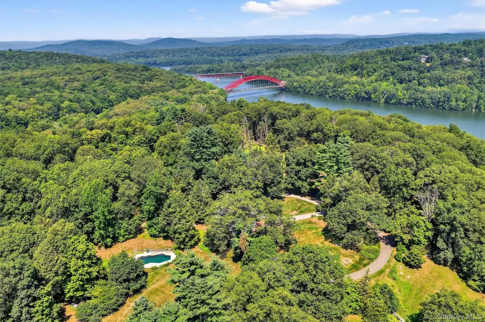 433 Arcady Road Ossining, NY 10562