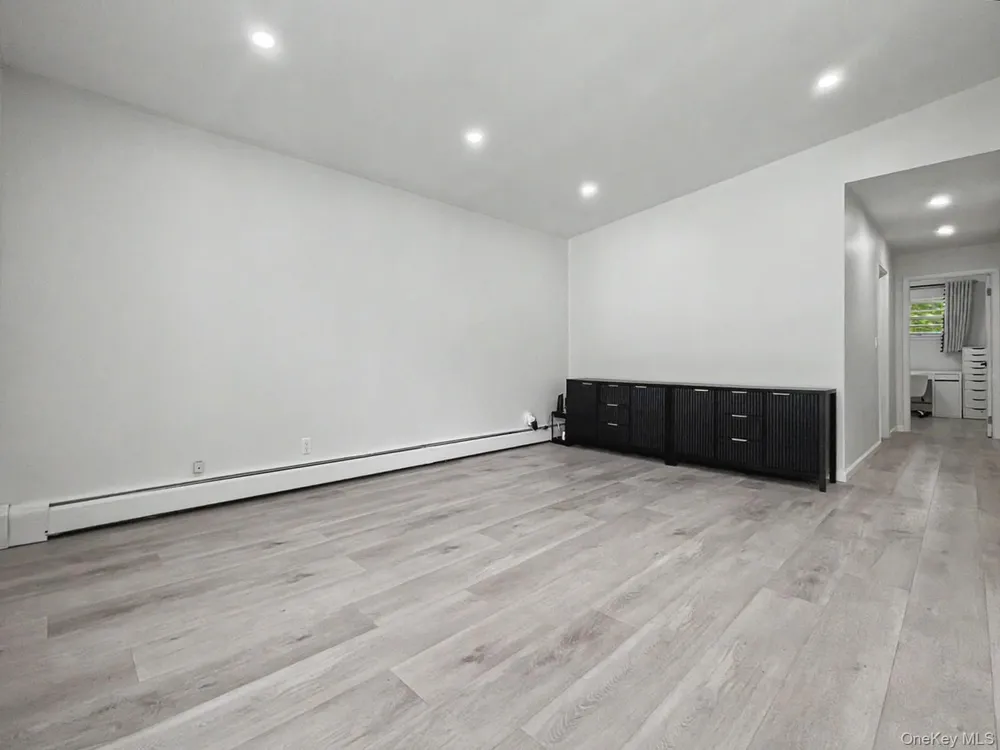 44 Straight Path Rock Hill, NY 12775
