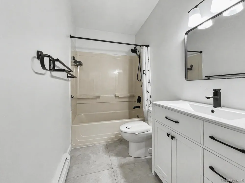 44 Straight Path Rock Hill, NY 12775
