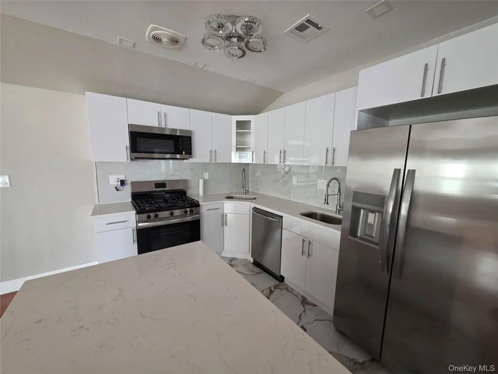 1720 New Haven Avenue Far Rockaway, NY 11691