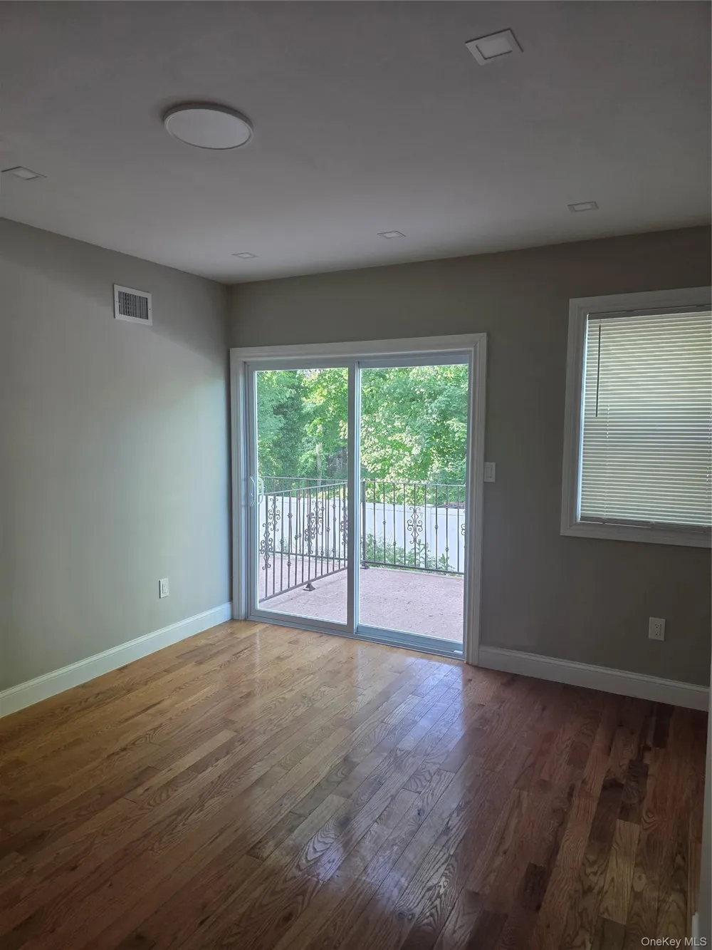 1720 New Haven Avenue Far Rockaway, NY 11691