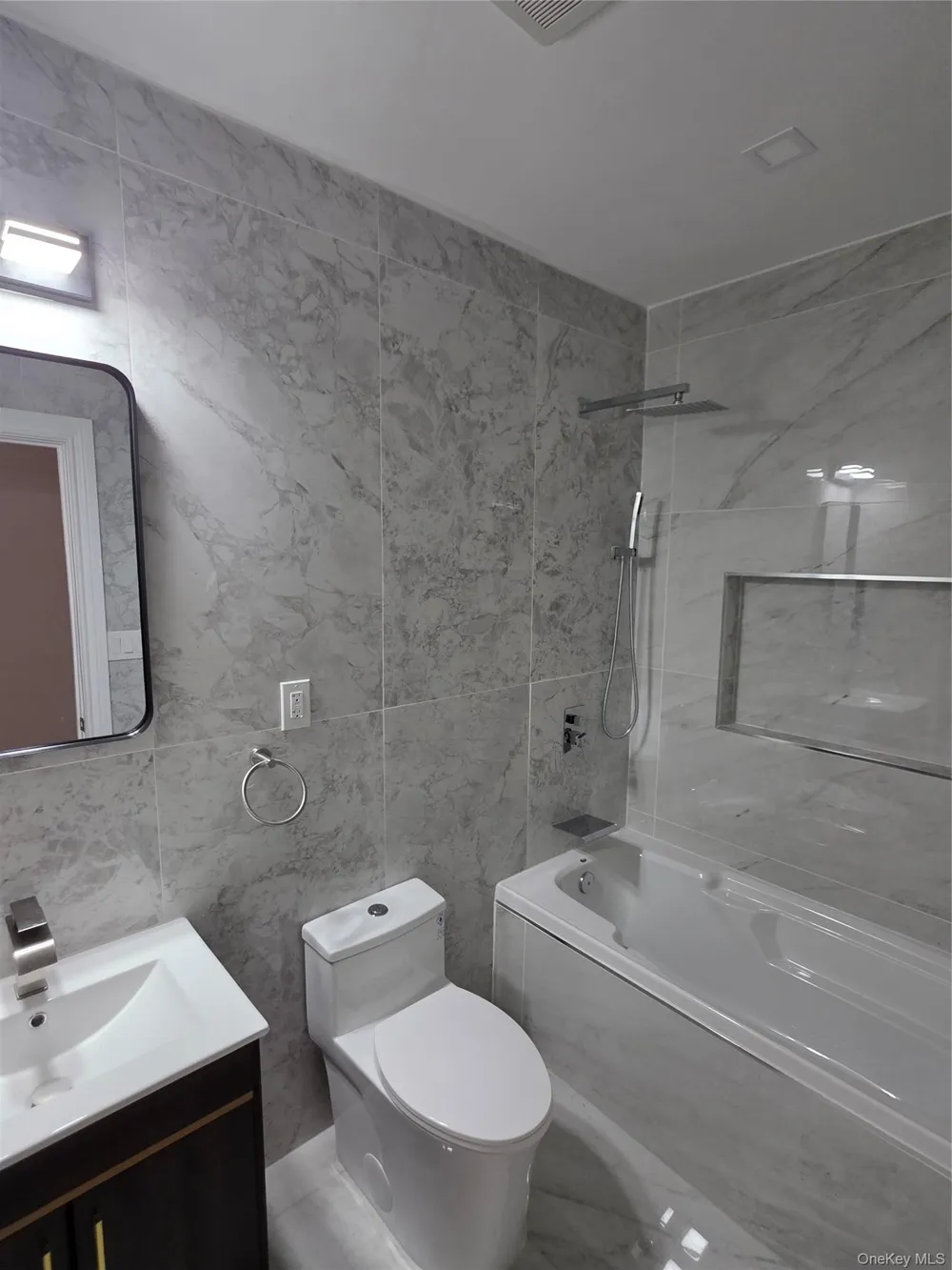 1720 New Haven Avenue Far Rockaway, NY 11691