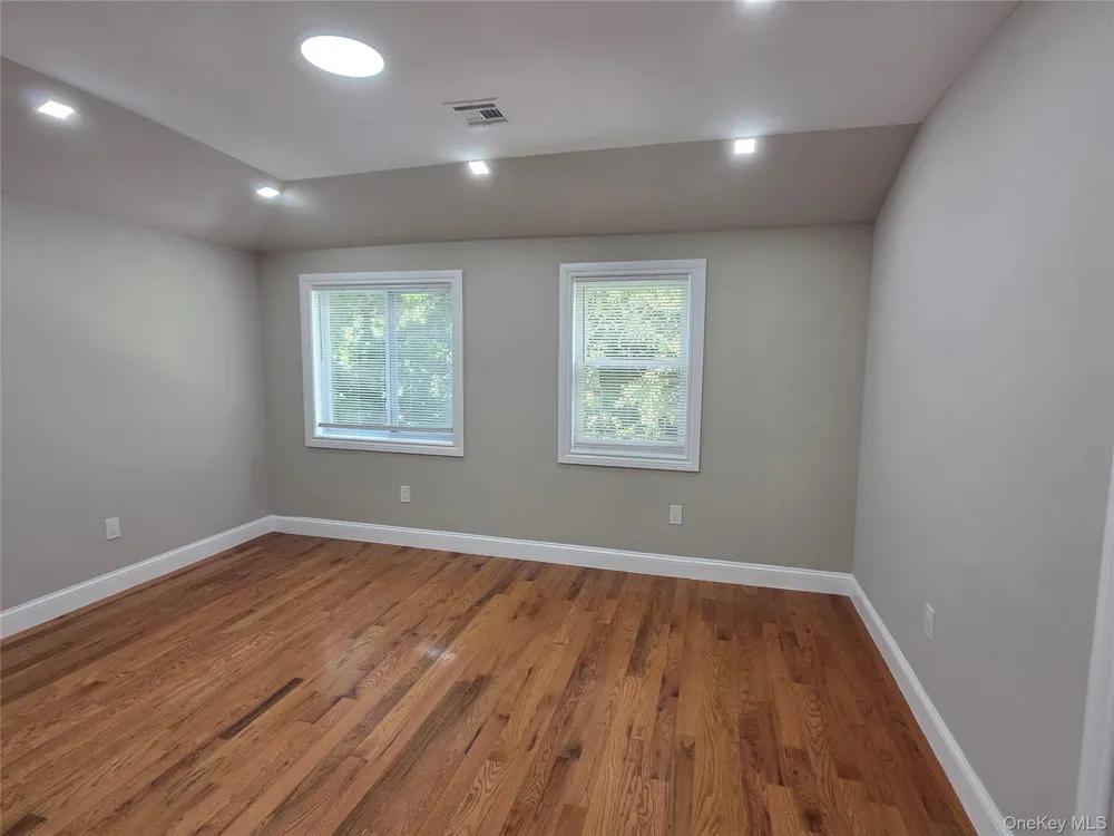 1720 New Haven Avenue Far Rockaway, NY 11691