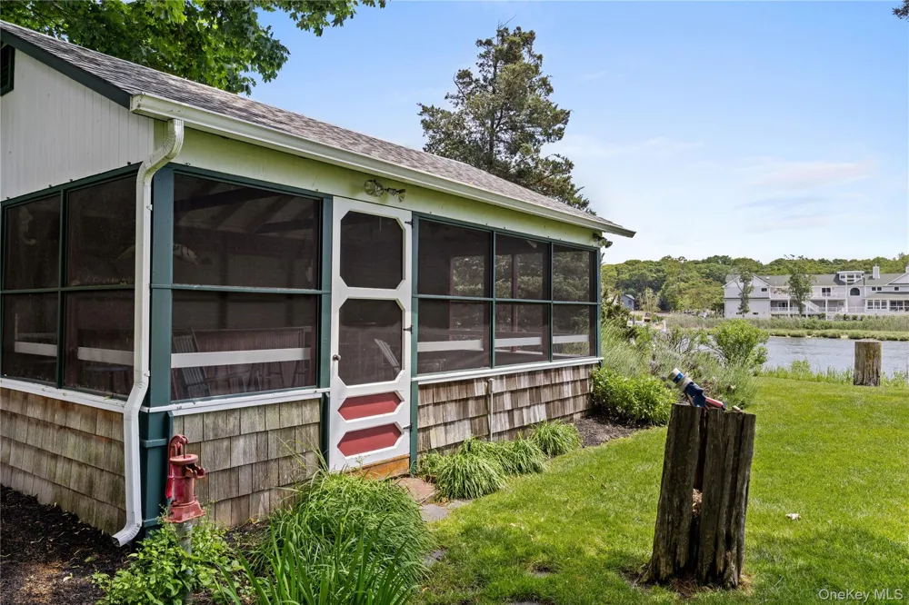 12 Whites Lane Aquebogue, NY 11931