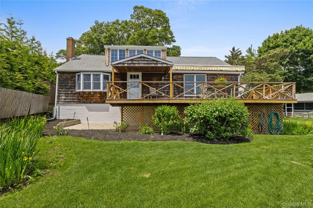 12 Whites Lane Aquebogue, NY 11931
