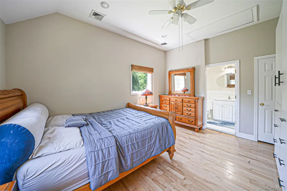 2 Jodi Drive Manorville, NY 11949