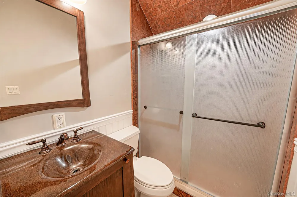 2 Jodi Drive Manorville, NY 11949