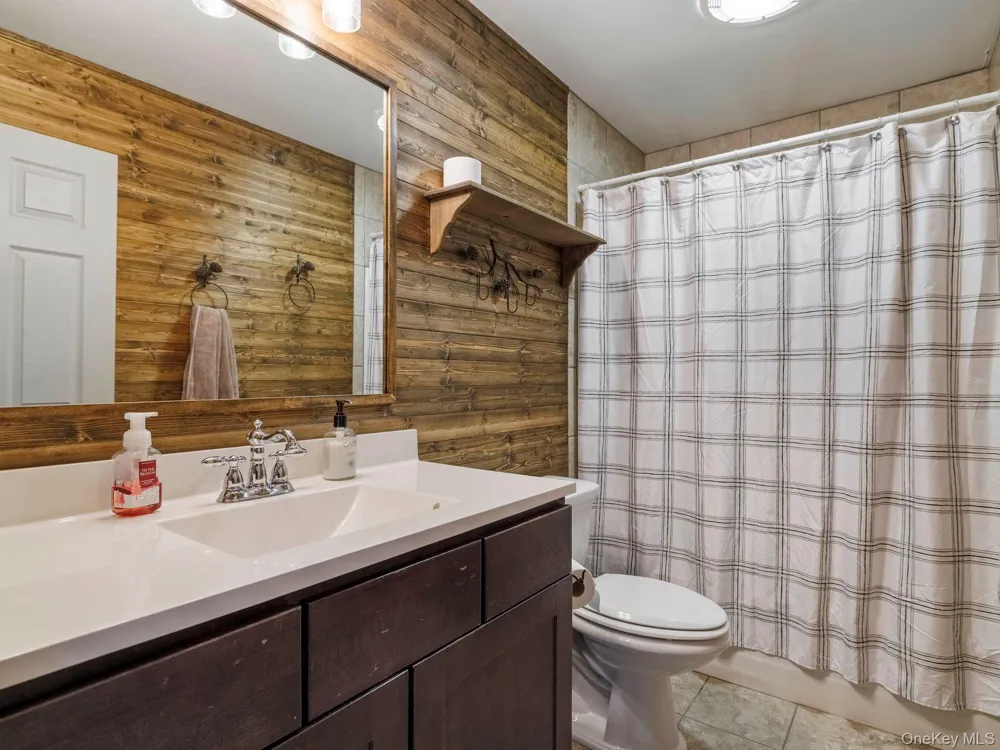 235 Wilbur Avenue Kingston, NY 12401