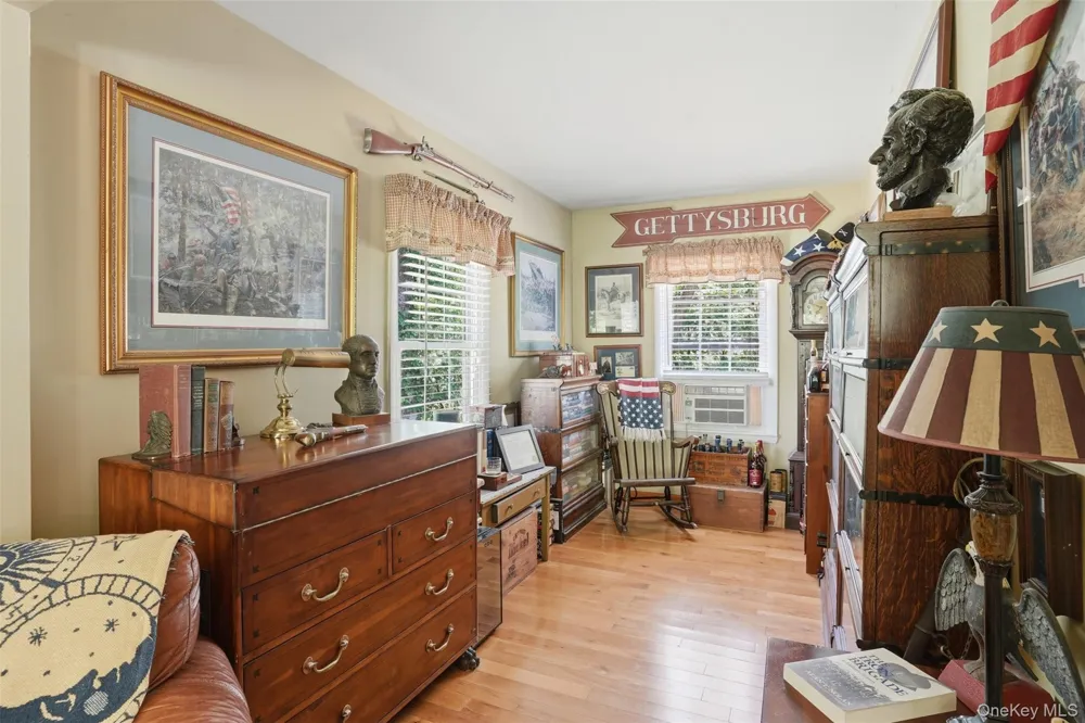 9 Rocky Road Red Hook, NY 12571