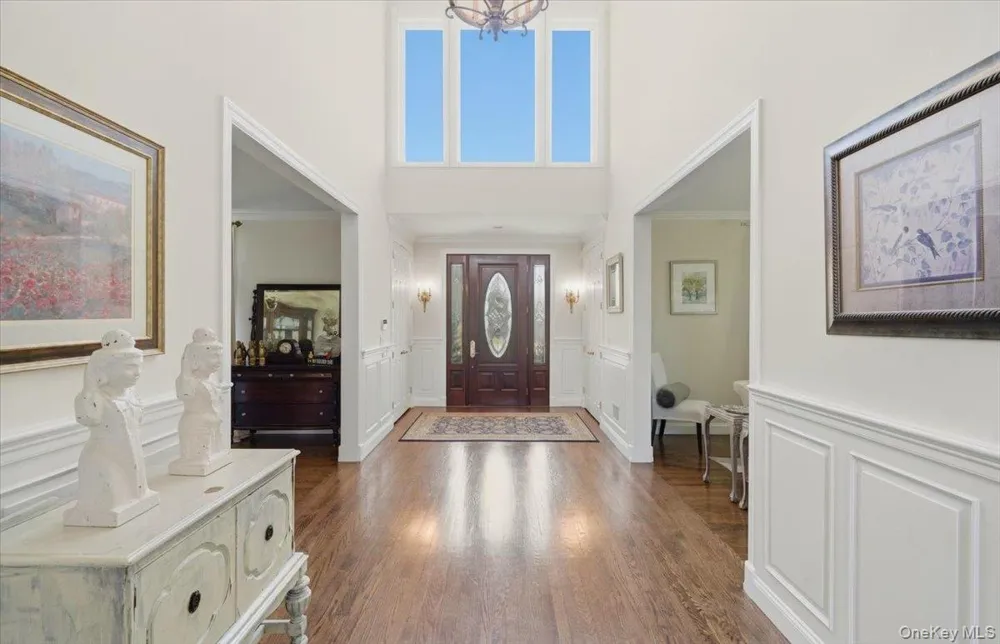 2 Mercedes Court East Patchogue, NY 11772