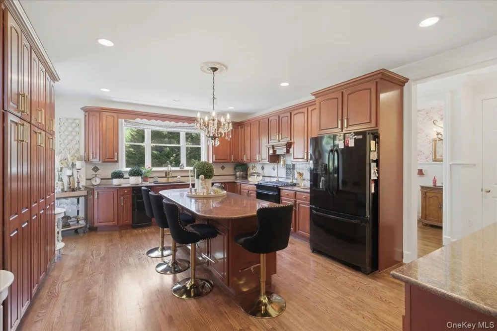 2 Mercedes Court East Patchogue, NY 11772
