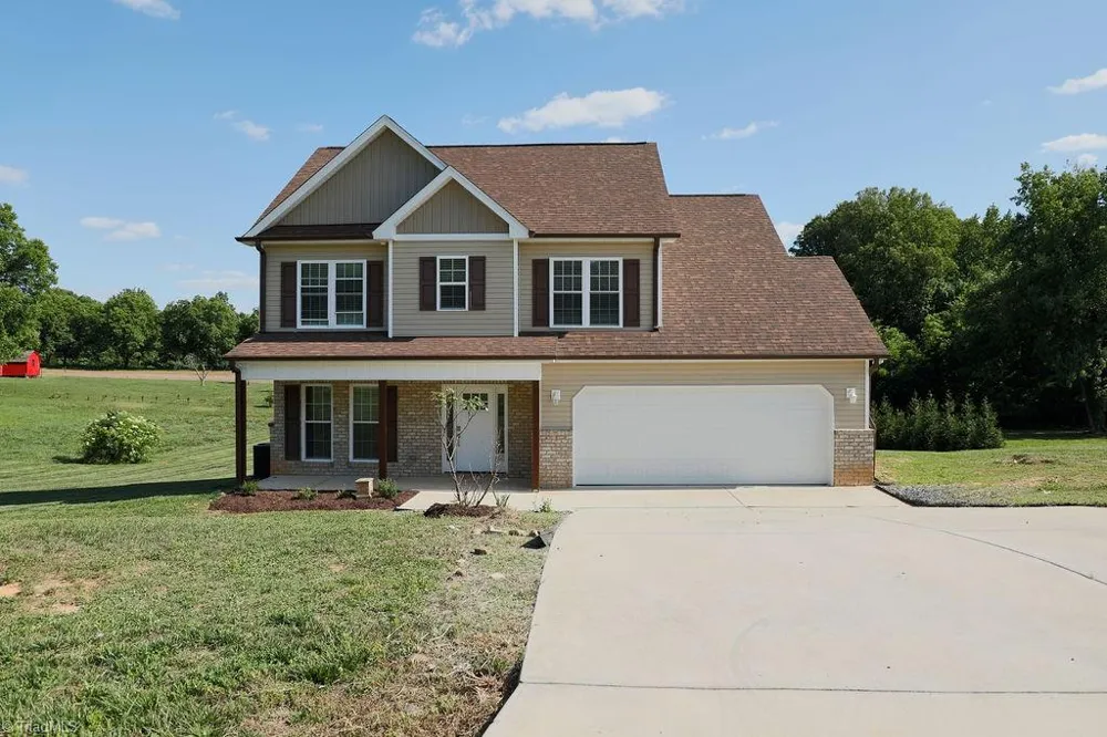 4908 Gordon Farm Way Browns Summit, NC 27214