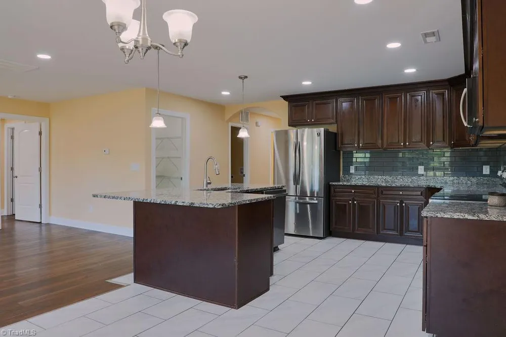 4908 Gordon Farm Way Browns Summit, NC 27214