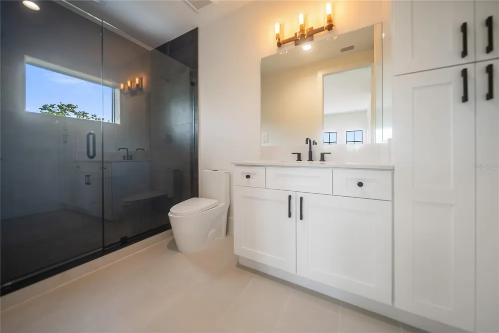 626 BUTTONWOOD DRIVE Longboat Key, FL 34228