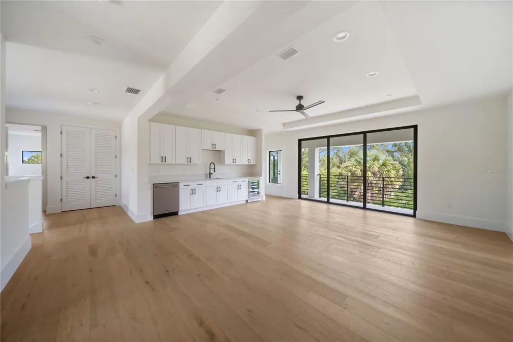 626 BUTTONWOOD DRIVE Longboat Key, FL 34228