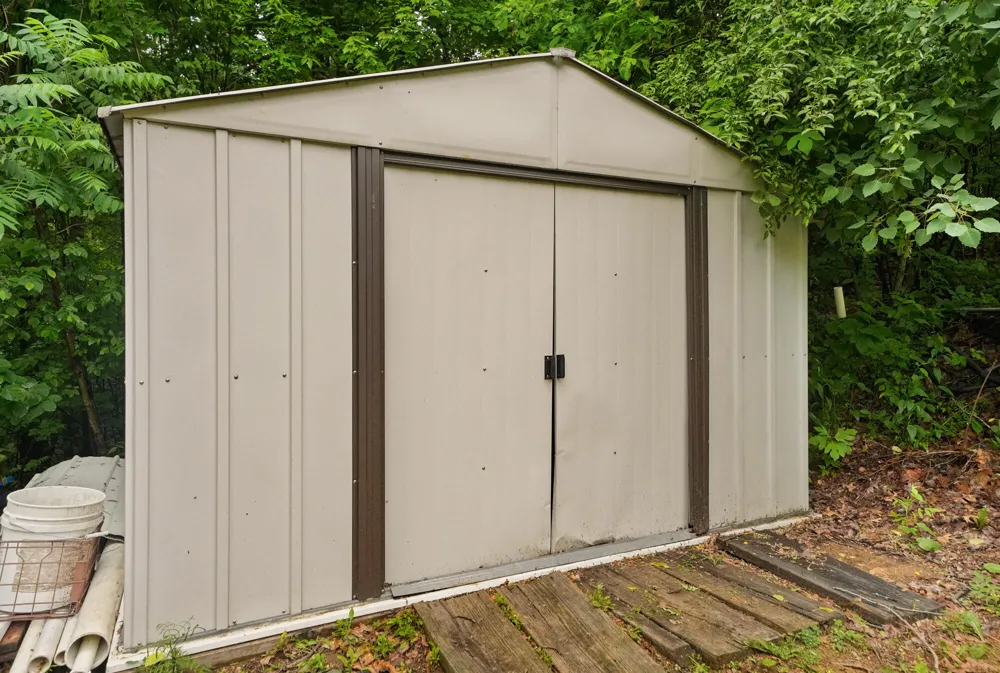 21537 W Kendaville Road Montcalm Township, MI 49339