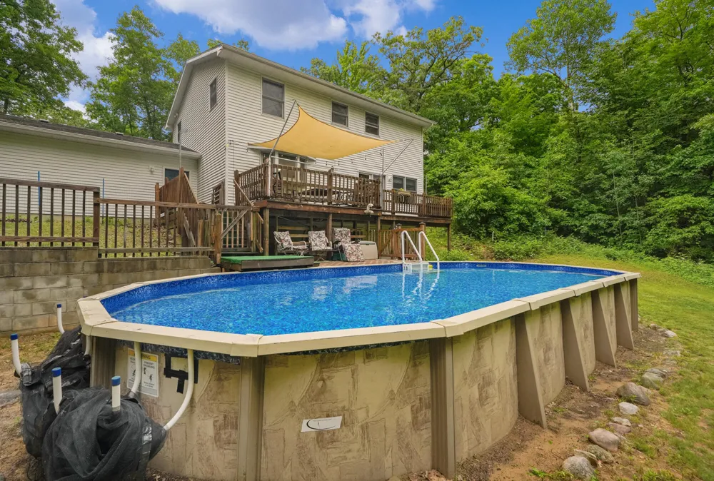 21537 W Kendaville Road Montcalm Township, MI 49339
