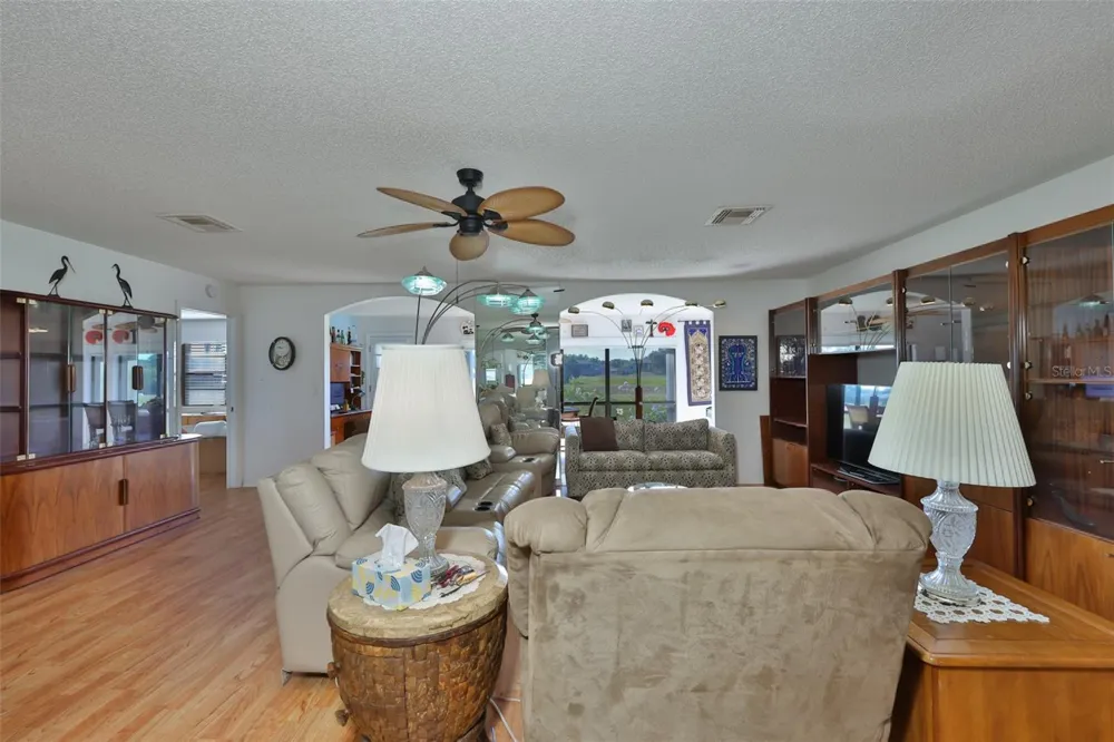 2611 LANCASTER DRIVE #33 Sun City Center, FL 33573