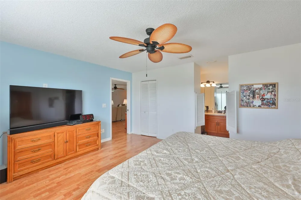 2611 LANCASTER DRIVE #33 Sun City Center, FL 33573