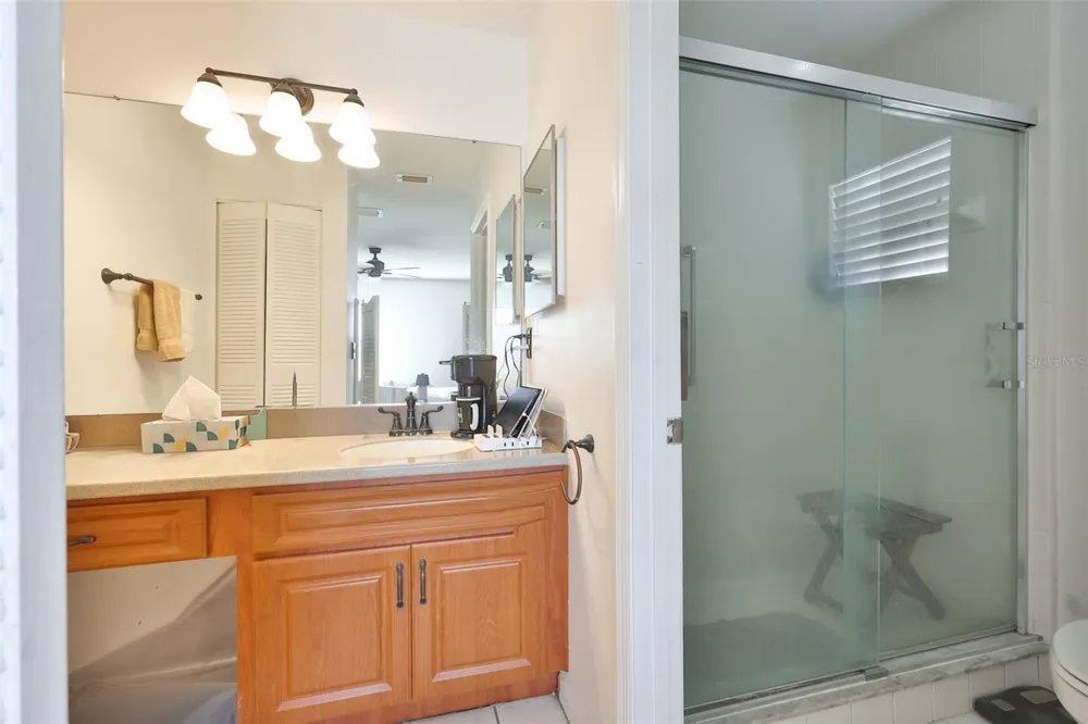 2611 LANCASTER DRIVE #33 Sun City Center, FL 33573