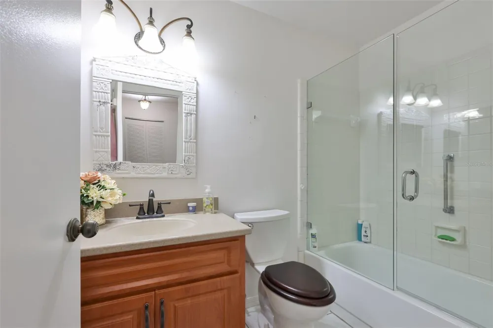 2611 LANCASTER DRIVE #33 Sun City Center, FL 33573