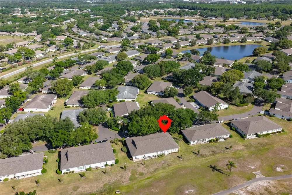 2611 LANCASTER DRIVE #33 Sun City Center, FL 33573