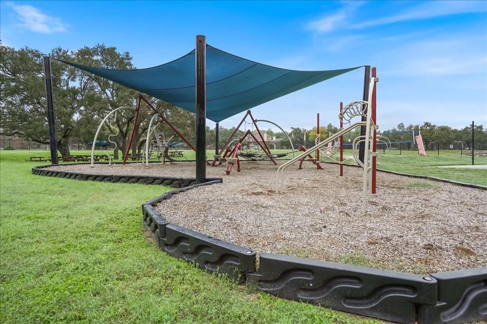 10801 Beachmont Lane Austin, TX 78739