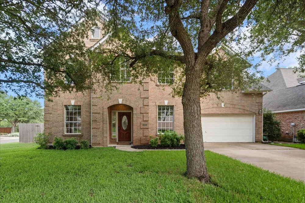 10801 Beachmont Lane Austin, TX 78739