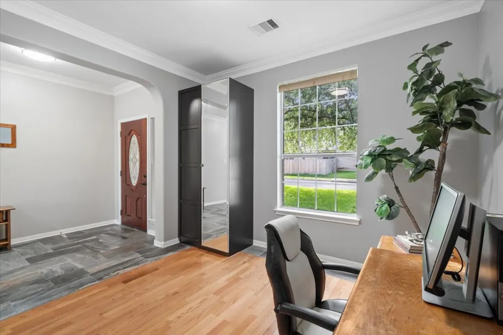 10801 Beachmont Lane Austin, TX 78739