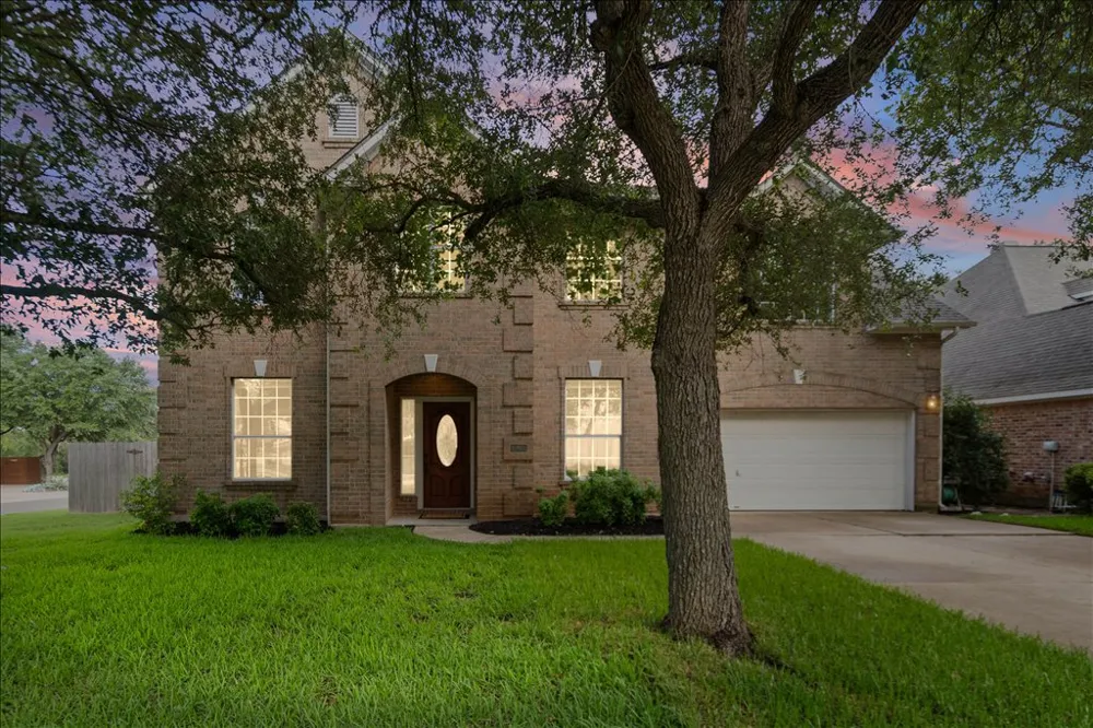 10801 Beachmont Lane Austin, TX 78739