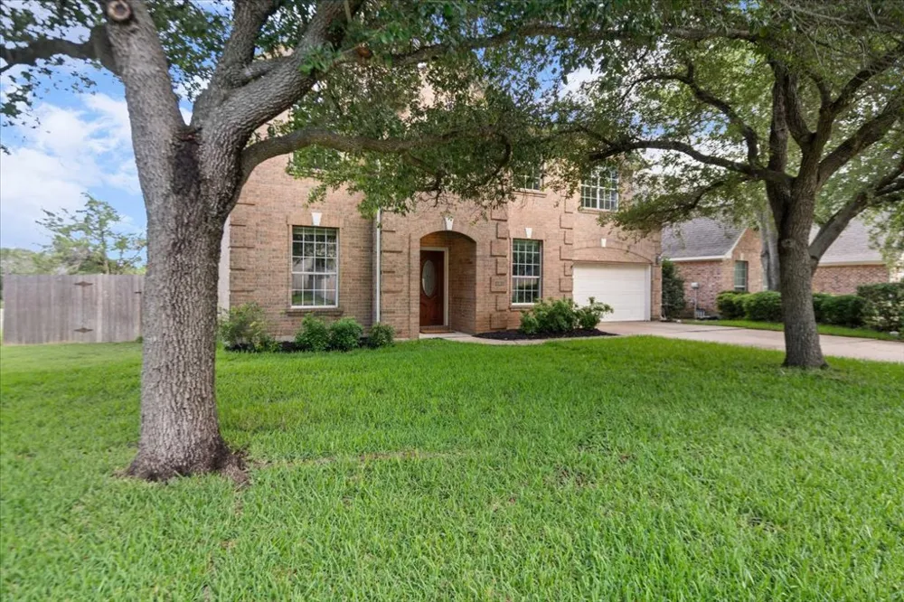 10801 Beachmont Lane Austin, TX 78739