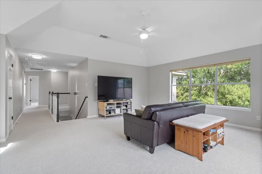 10801 Beachmont Lane Austin, TX 78739