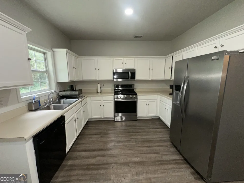 1017 Willow Crest LNDG Austell, GA 30168
